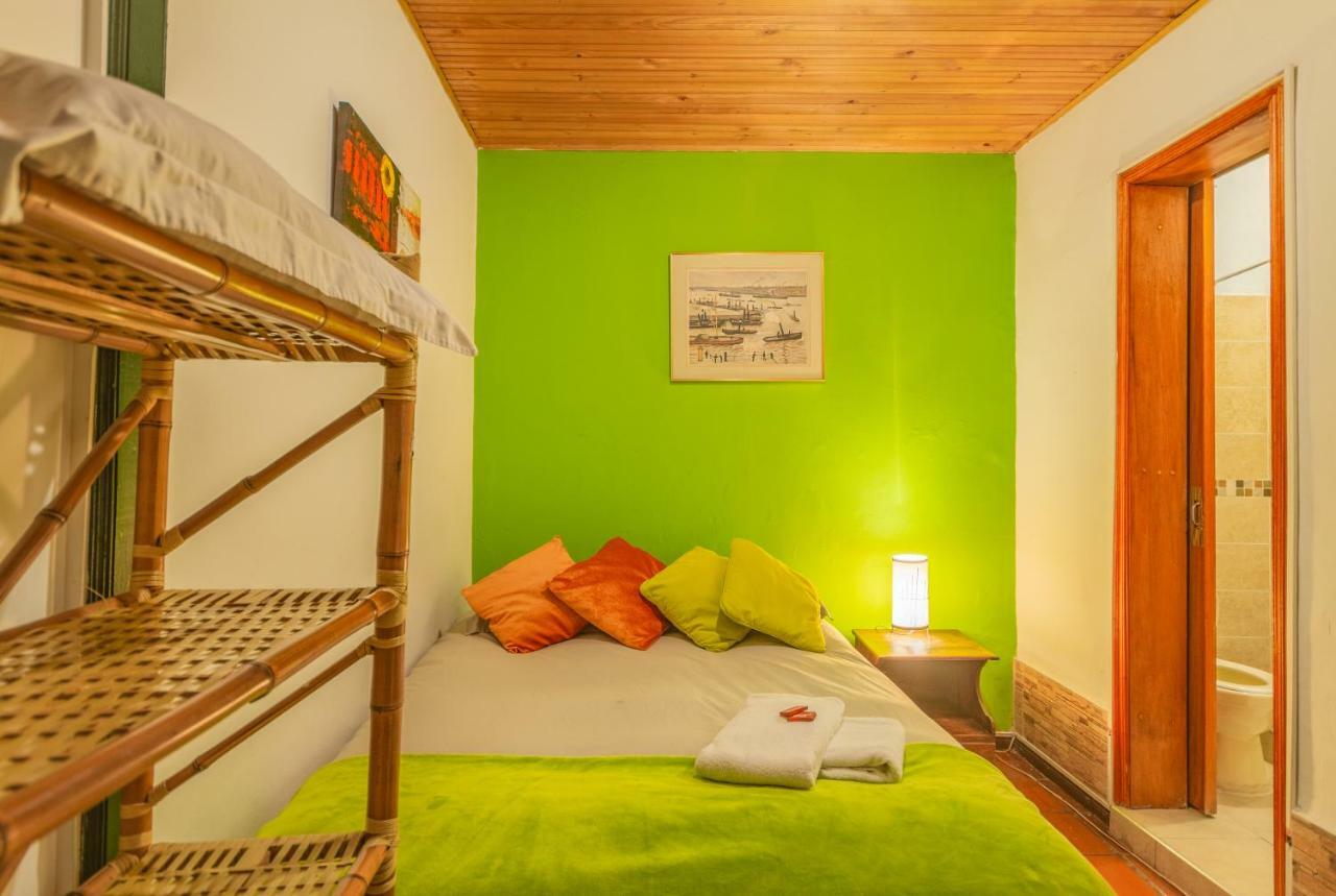 Hostal Sue Candelaria Bogotá Extérieur photo