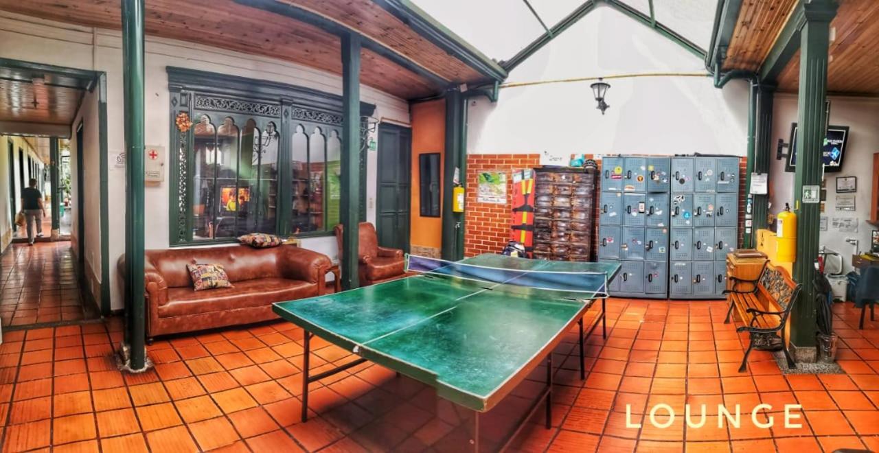 Hostal Sue Candelaria Bogotá Extérieur photo